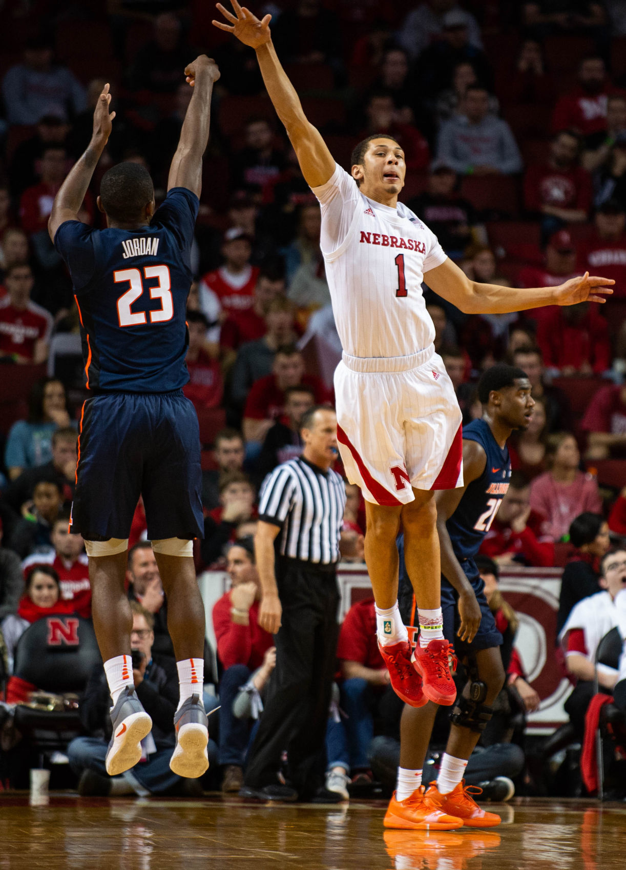 Illinois vs. Nebraska, 12.2